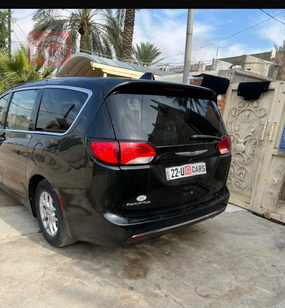 کرایسلەر پاسیفیکا